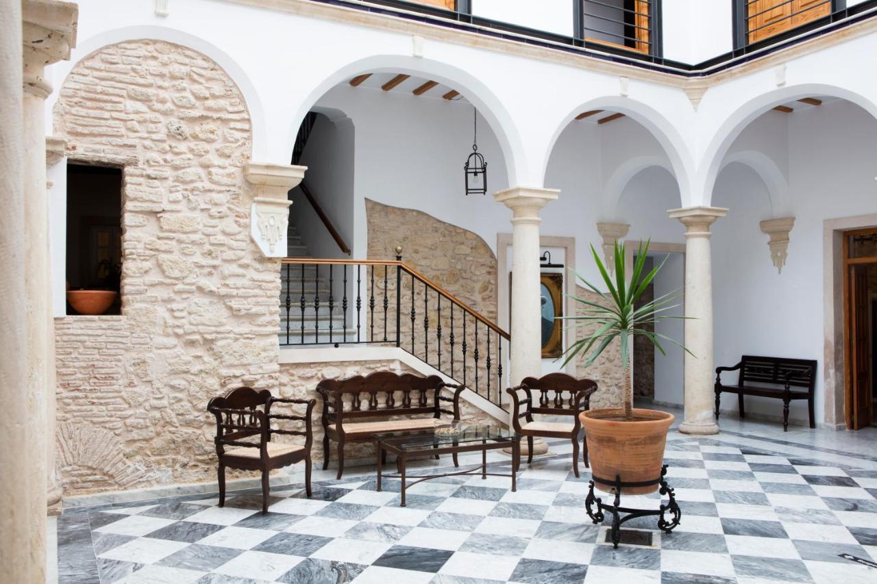 Hotel Tugasa Casa Palacio Medina Sidonia Экстерьер фото