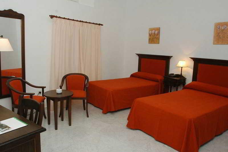 Hotel Tugasa Casa Palacio Medina Sidonia Экстерьер фото