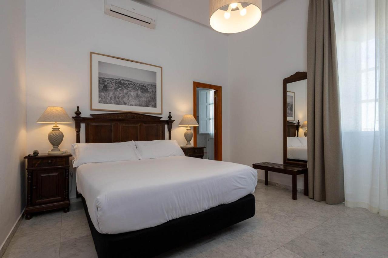 Hotel Tugasa Casa Palacio Medina Sidonia Экстерьер фото